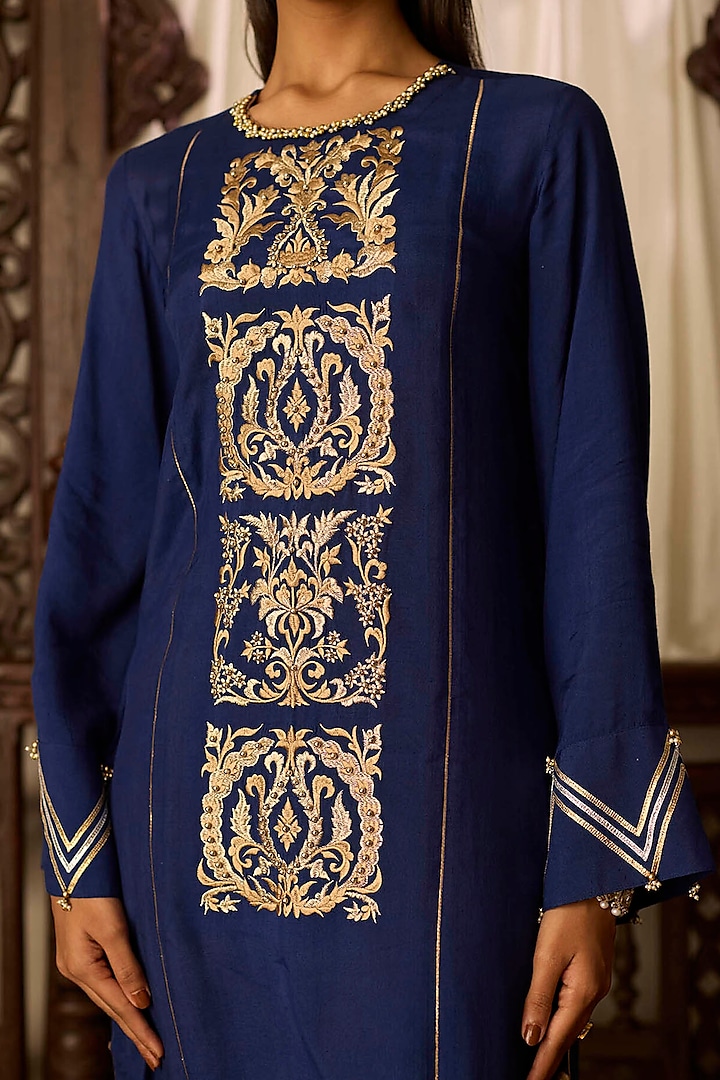 Navy Blue Cotton Silk Zari & Thread Embroidered Kurta Set by Inej at Pernia's Pop Up Shop