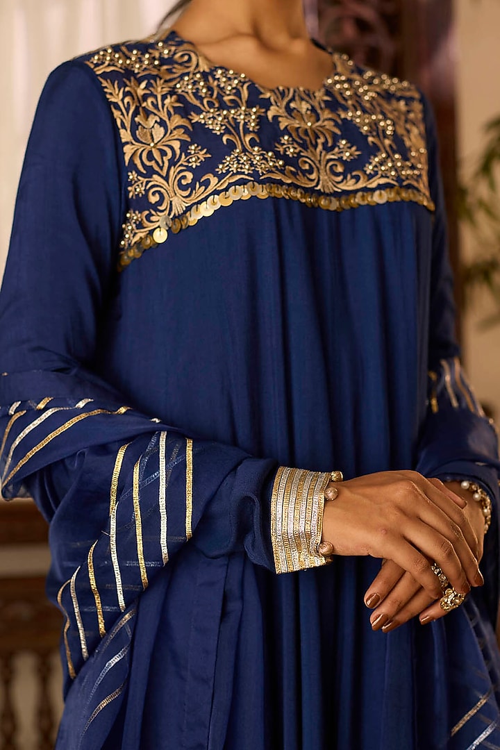 Navy Blue Cotton Silk Zari & Thread Embroidered Kalidar Kurta Set by Inej at Pernia's Pop Up Shop