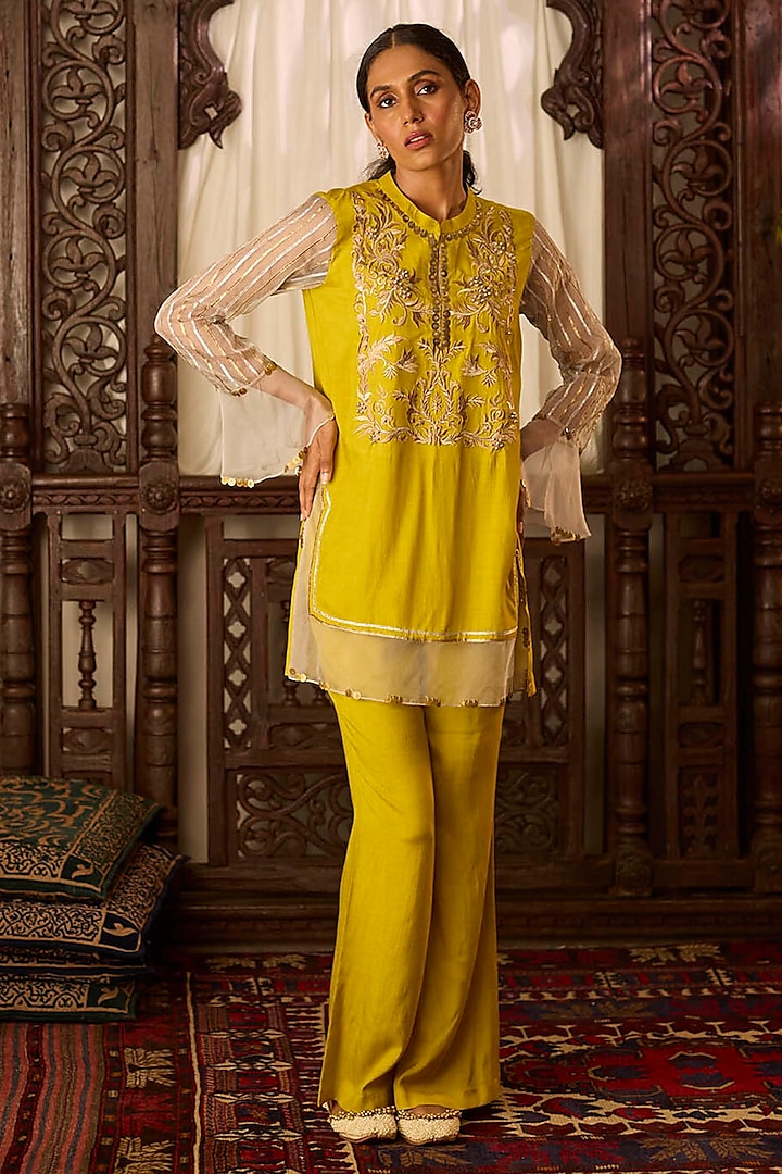 Mustard Cotton Silk Zari & Thread Embroidered Co-Ord Set by Inej at Pernia's Pop Up Shop