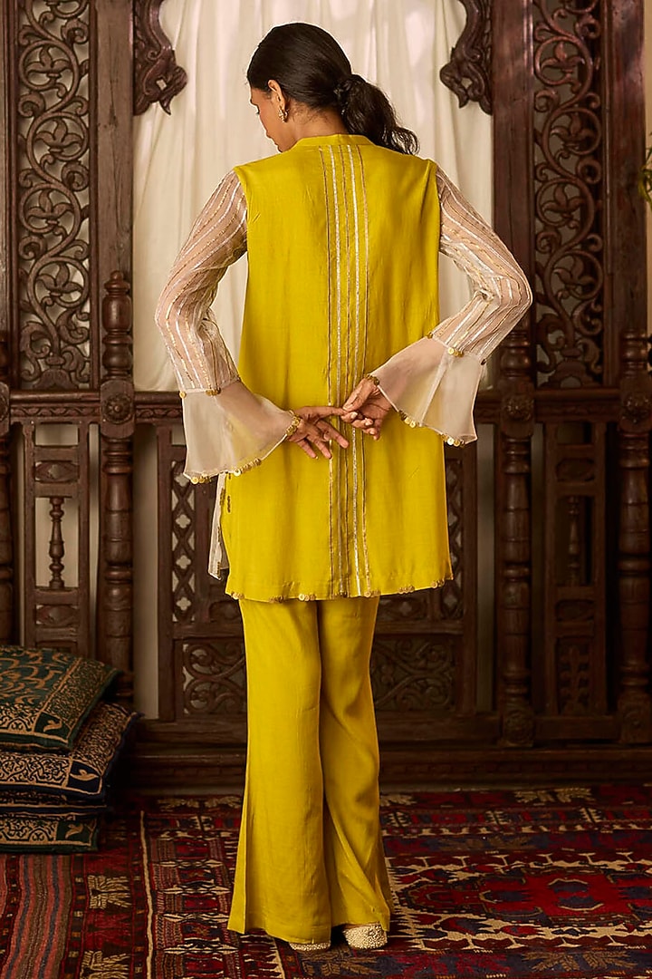 Mustard Cotton Silk Zari & Thread Embroidered Co-Ord Set by Inej at Pernia's Pop Up Shop