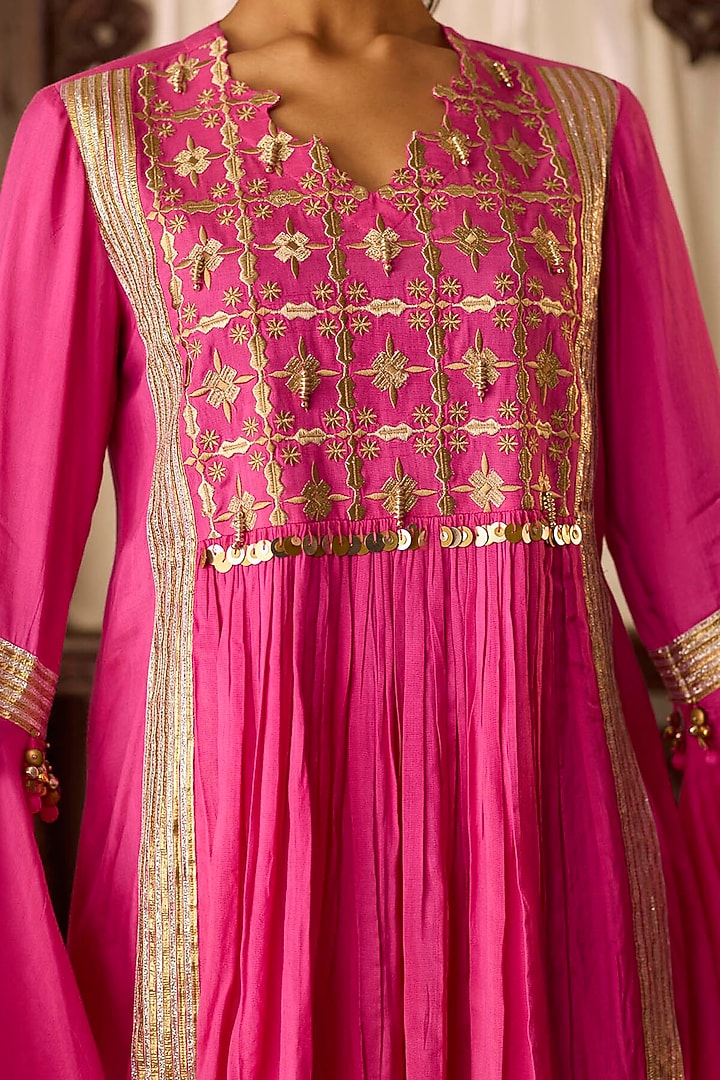 Hot Pink Cotton Silk Zari & Thread Embroidered Co-Ord Set by Inej at Pernia's Pop Up Shop