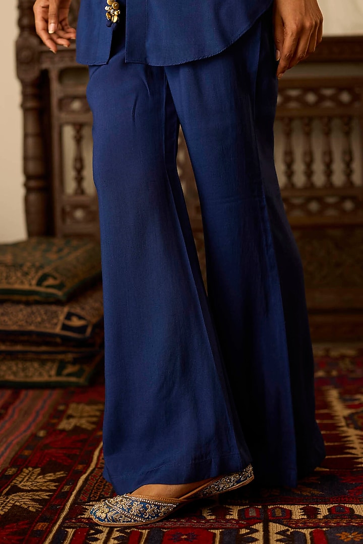 Navy Blue Cotton Silk Thread & Zari Embroidered Co-Ord Set by Inej at Pernia's Pop Up Shop