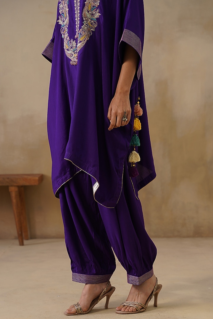 Purple Cotton Silk Embroidered Kaftan Set by Inej at Pernia's Pop Up Shop