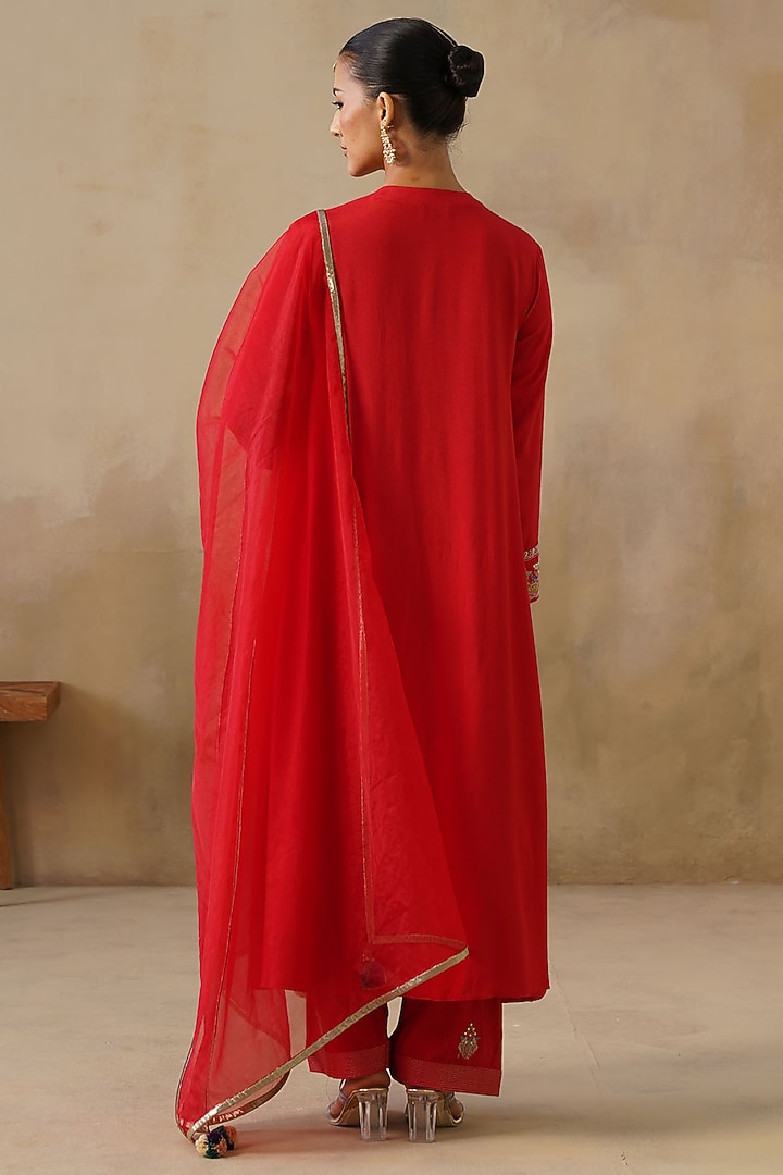 Red Cotton Silk Thread Embroidered Kalidar Kurta Set by Inej at Pernia's Pop Up Shop