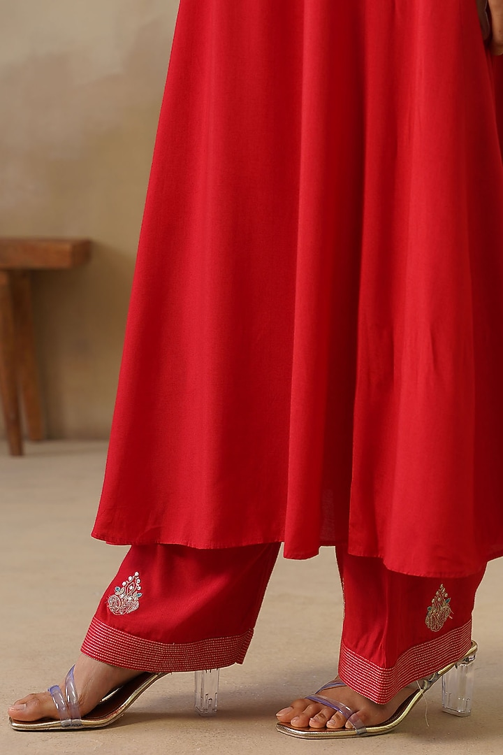 Red Cotton Silk Thread Embroidered Kalidar Kurta Set by Inej at Pernia's Pop Up Shop