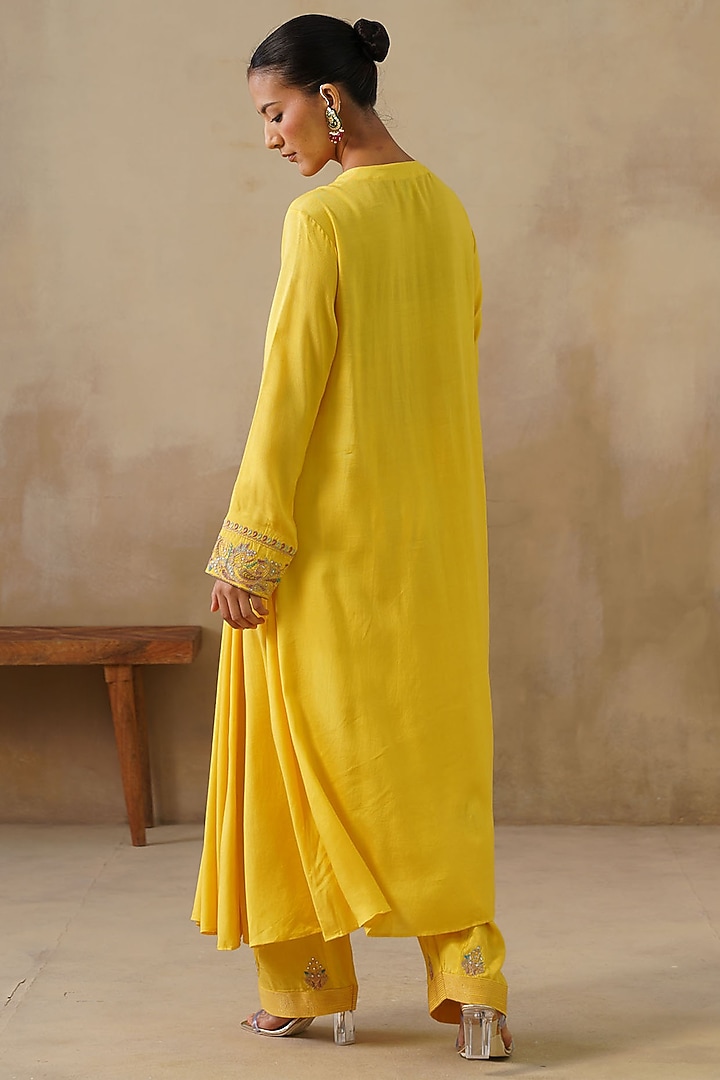 Yellow Cotton Silk Thread Embroidered Kalidar Kurta Set by Inej at Pernia's Pop Up Shop