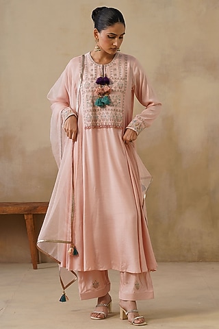 Pink Cotton Silk Thread Embroidered Kalidar Kurta Set by Inej