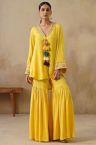 Yellow Cotton Silk Ghrara Set by Inej