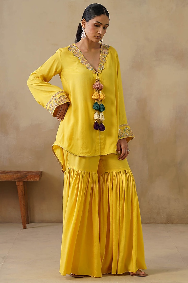 Yellow Cotton Silk Ghrara Set by Inej at Pernia's Pop Up Shop