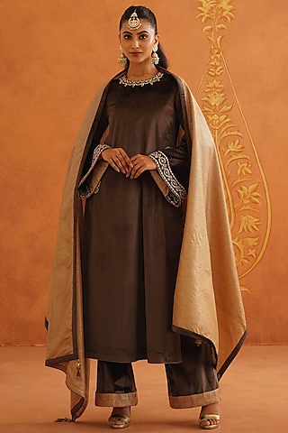 Brown Velvet Embroidered Kurta Set by Inej