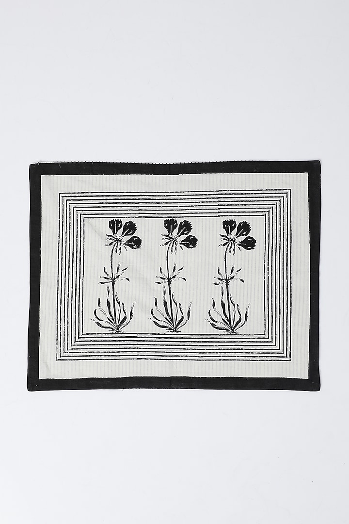 White & Black Cotton Table Mat & Napkin Set (Set of 8) by Inheritance India at Pernia's Pop Up Shop