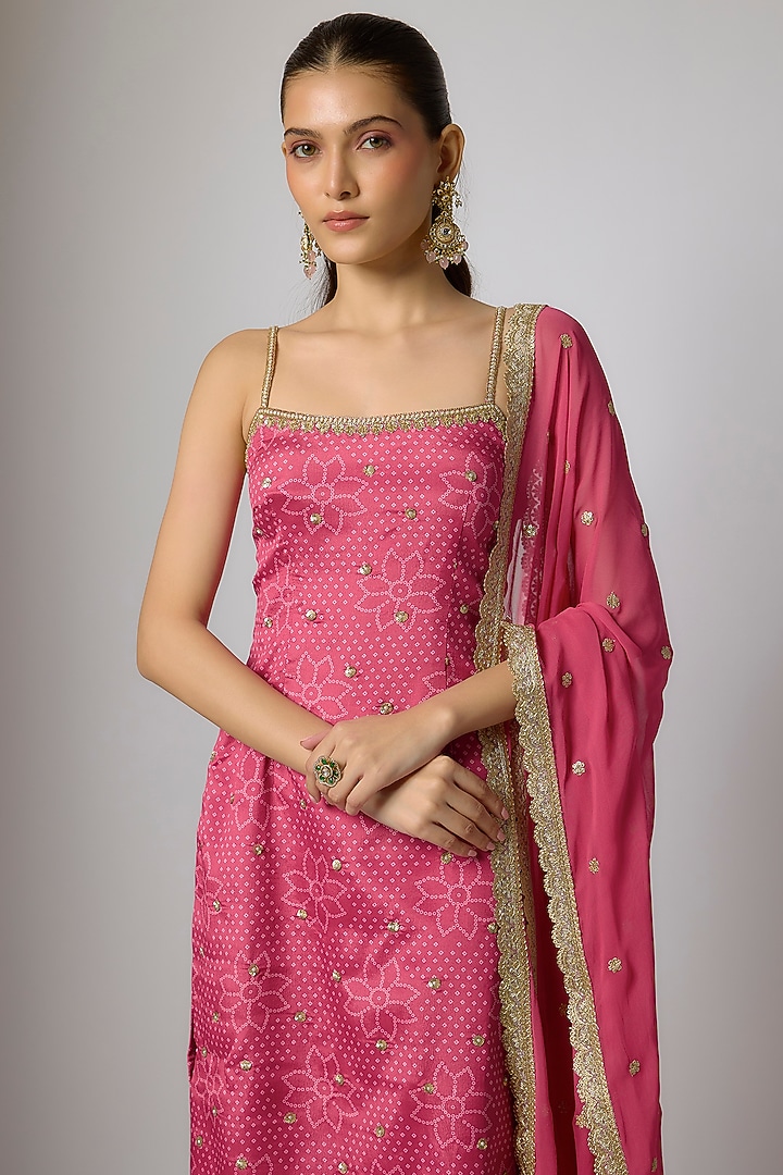 Pink Crepe & Georgette Bandhani Printed Kurta Set by Indian Wardrobe at Pernia's Pop Up Shop