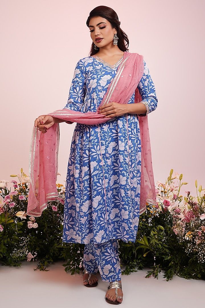 Blue Cotton Block Printed & Embroidered Kurta Set by Indian Wardrobe at Pernia's Pop Up Shop