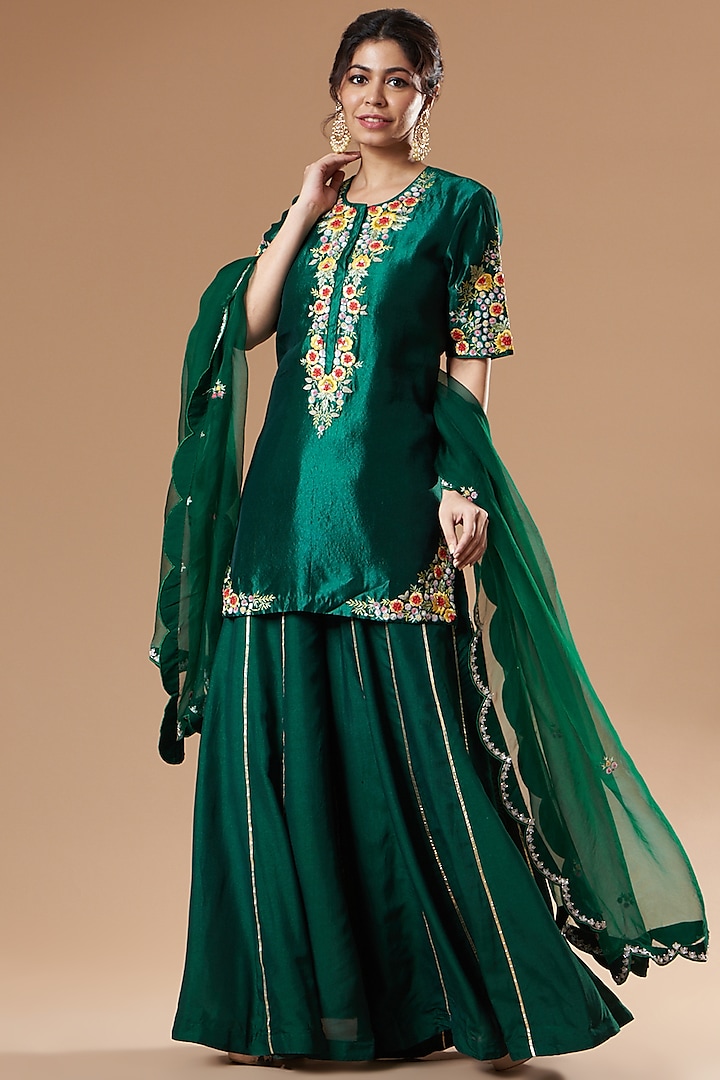 Emerald Green Russian Silk Sharara Set by Islie by Priya Jain at Pernia's Pop Up Shop