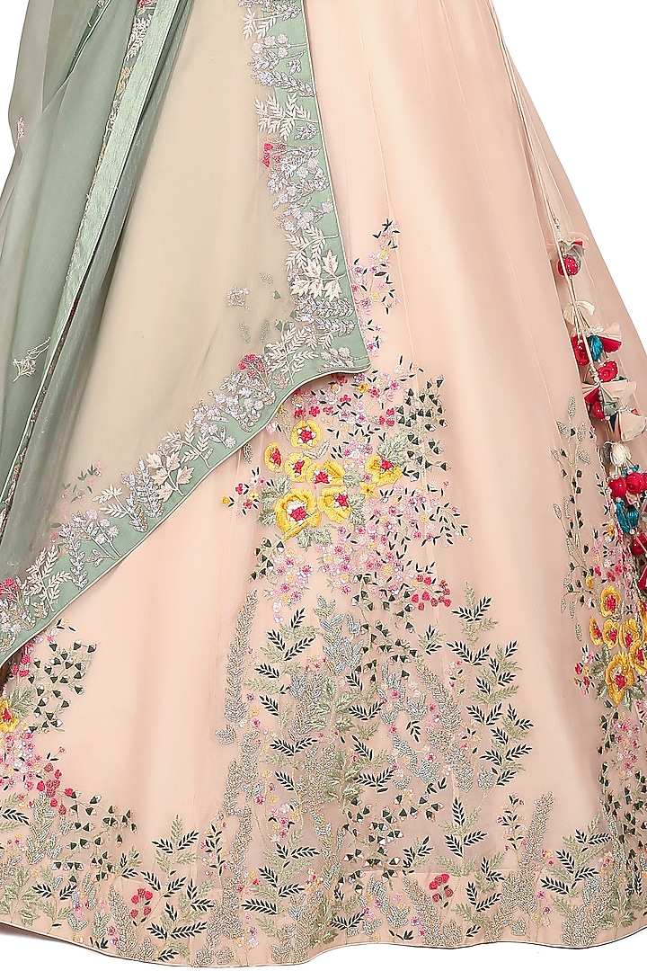 Ivory Embroidered Flared Bridal Lehenga Set by Islie by Priya Jain at Pernia's Pop Up Shop