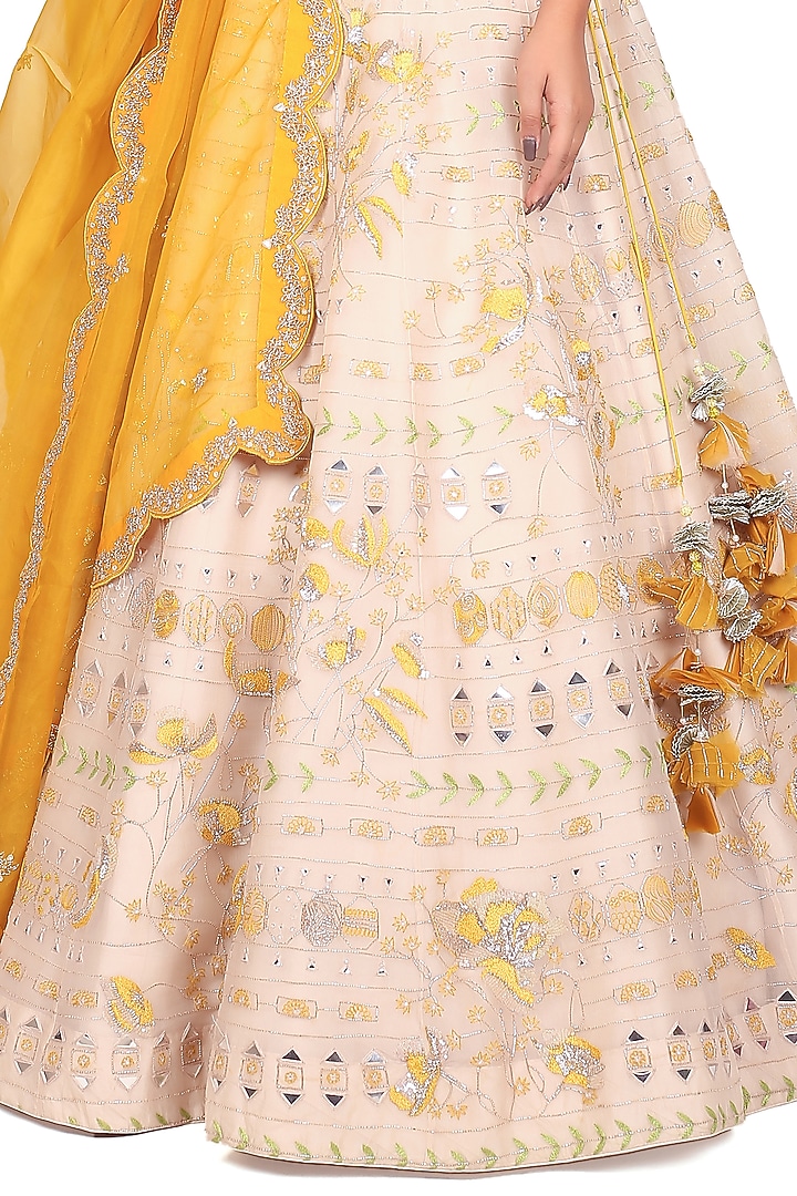Ivory Hand Embroidered Bridal Lehenga Set by Islie by Priya Jain at Pernia's Pop Up Shop
