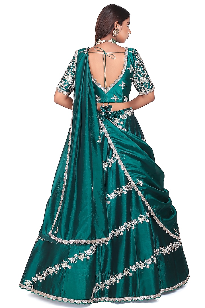 Emerald Green Embroidered Wedding Lehenga Set by Islie by Priya Jain at Pernia's Pop Up Shop