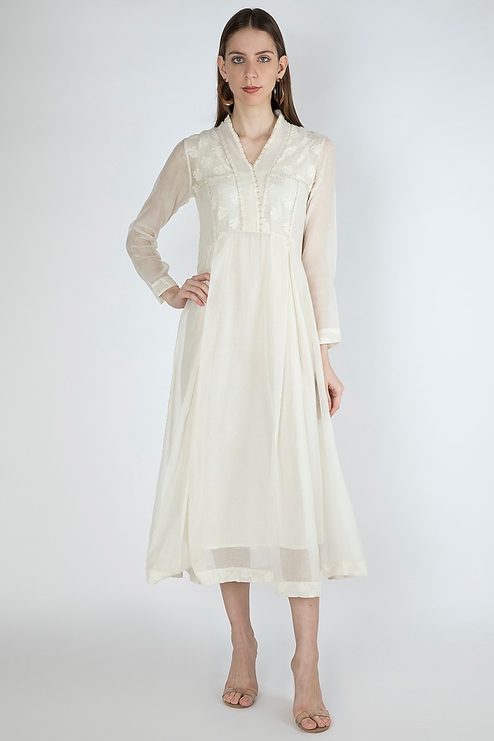 Off White Kurta Dress With Slip by Irabira Urban