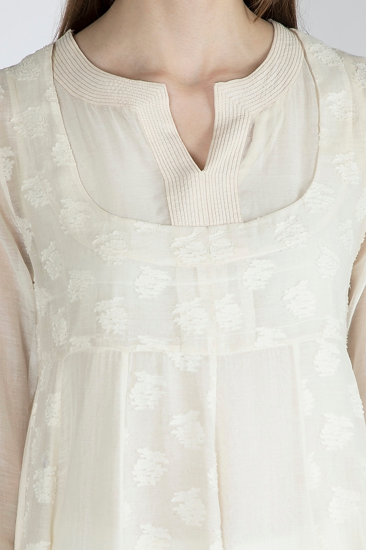 Off White Embroidered Kurta Summer Dress With Slip by Irabira Urban at Pernia's Pop Up Shop