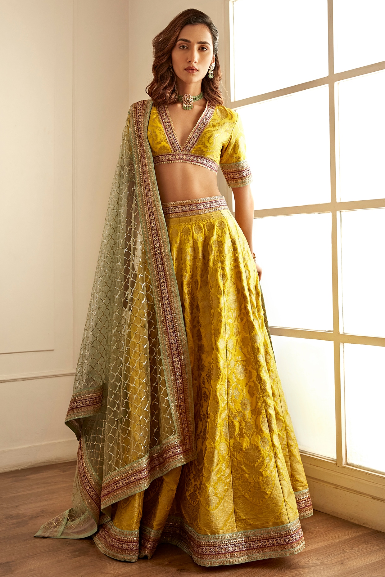 Yellow Full Embroidery Work Pure Silk Sabyasachi Party Wear Lehenga with  Blouse at Rs 4865 in Surat | ID: 21406836548