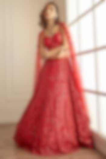 Red Organza Embroidered Bridal Lehenga Set by Studio Iris at Pernia's Pop Up Shop