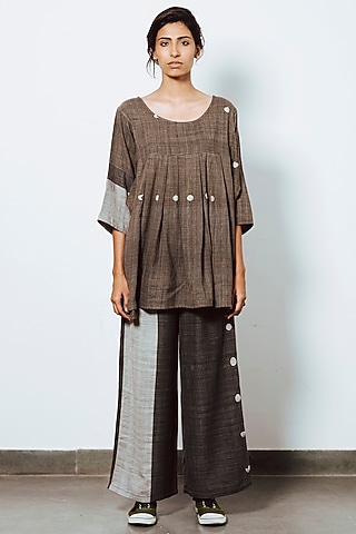 Charcoal Grey Naturally Dyed Flow Top by IRO IRO
