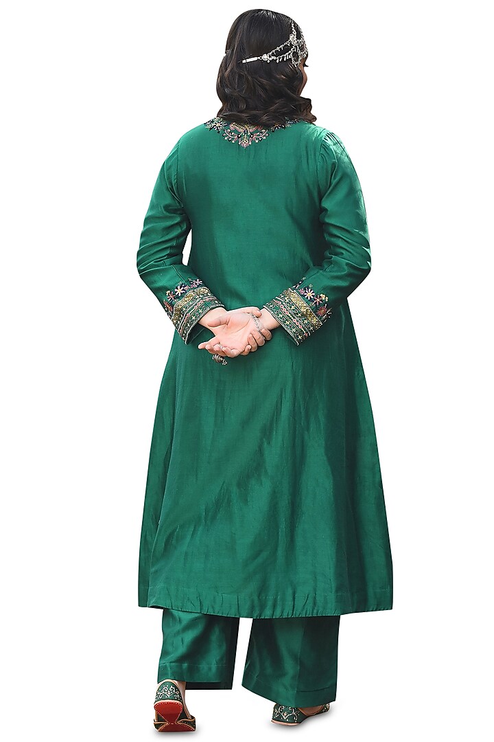Emerald Chanderi Aari Work Kurta Set by Isha & Anshul at Pernia's Pop Up Shop