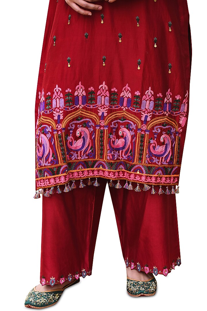 Deep Red Chanderi Aari Work Kurta Set by Isha & Anshul at Pernia's Pop Up Shop
