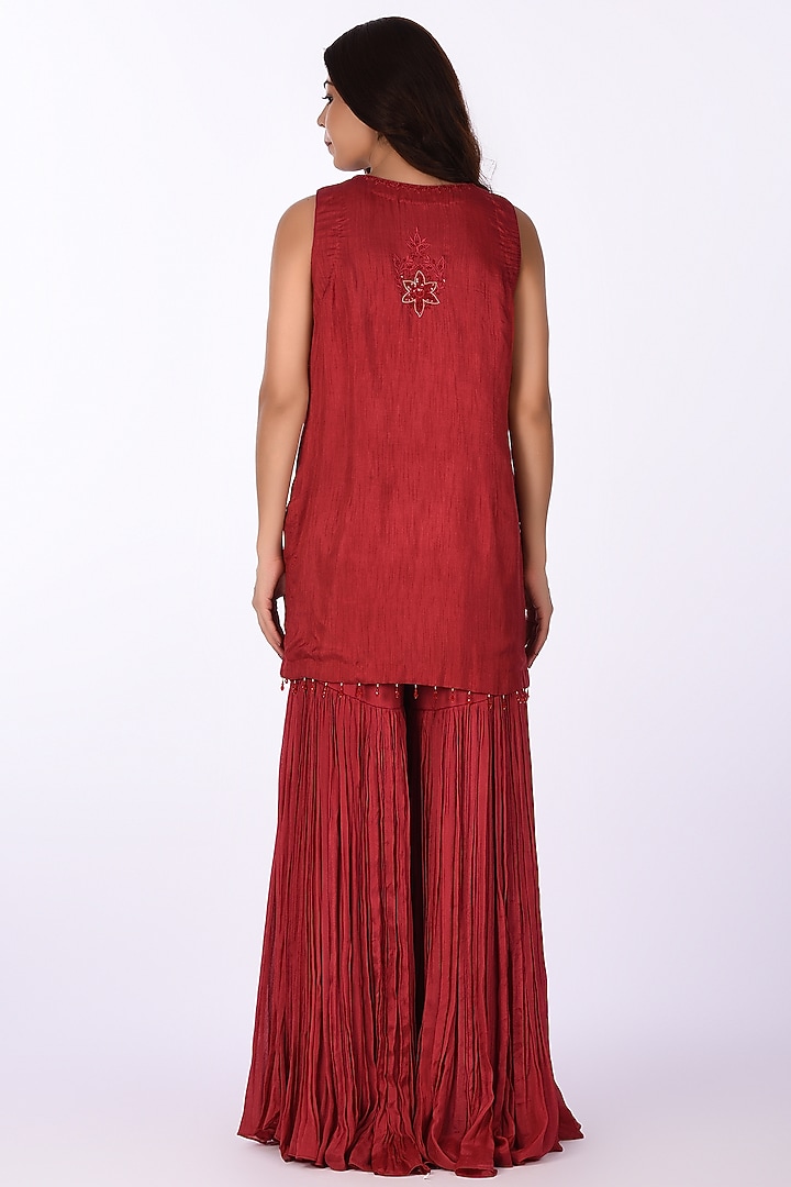 Red Chinon Crushed Wedding Sharara Set by Isha & Anshul at Pernia's Pop Up Shop