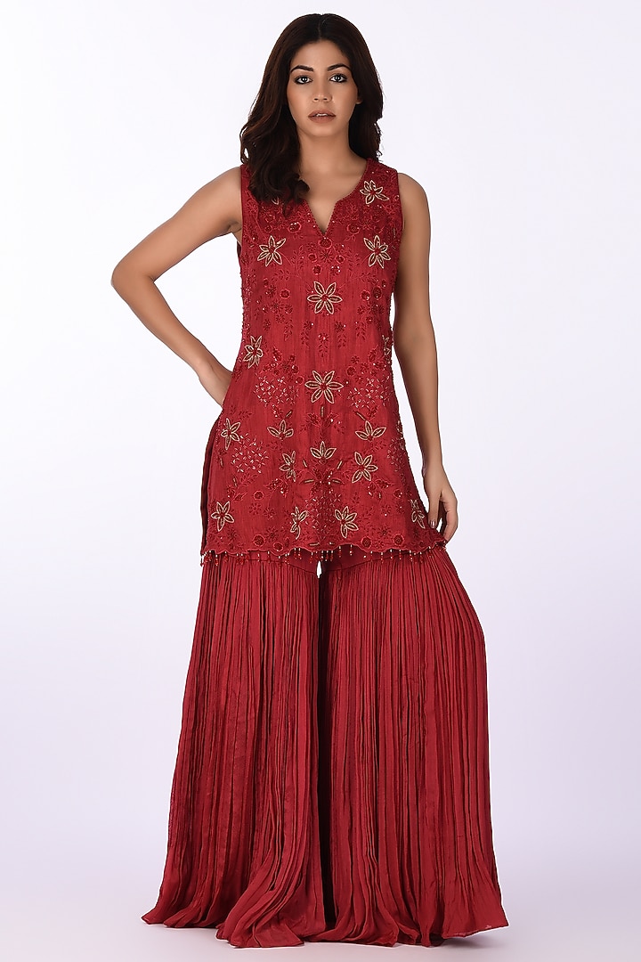 Red Chinon Crushed Wedding Sharara Set by Isha & Anshul at Pernia's Pop Up Shop