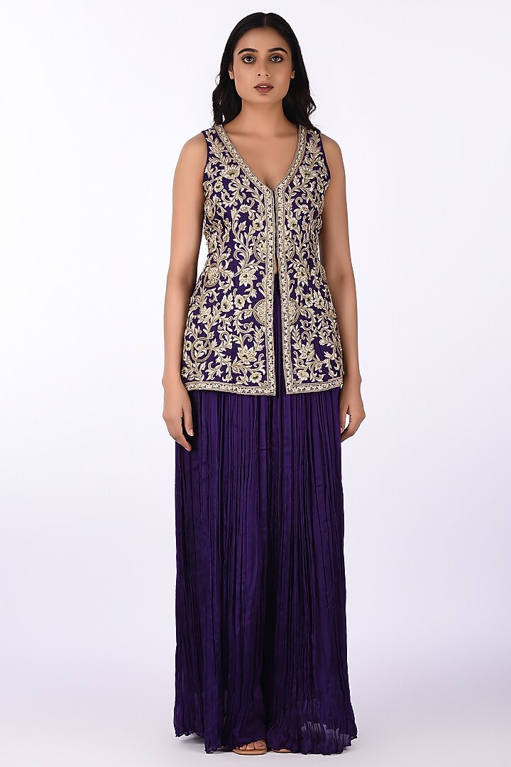Purple Silk Blend Thread Embroidered Jacket Set by Isha & Anshul at Pernia's Pop Up Shop