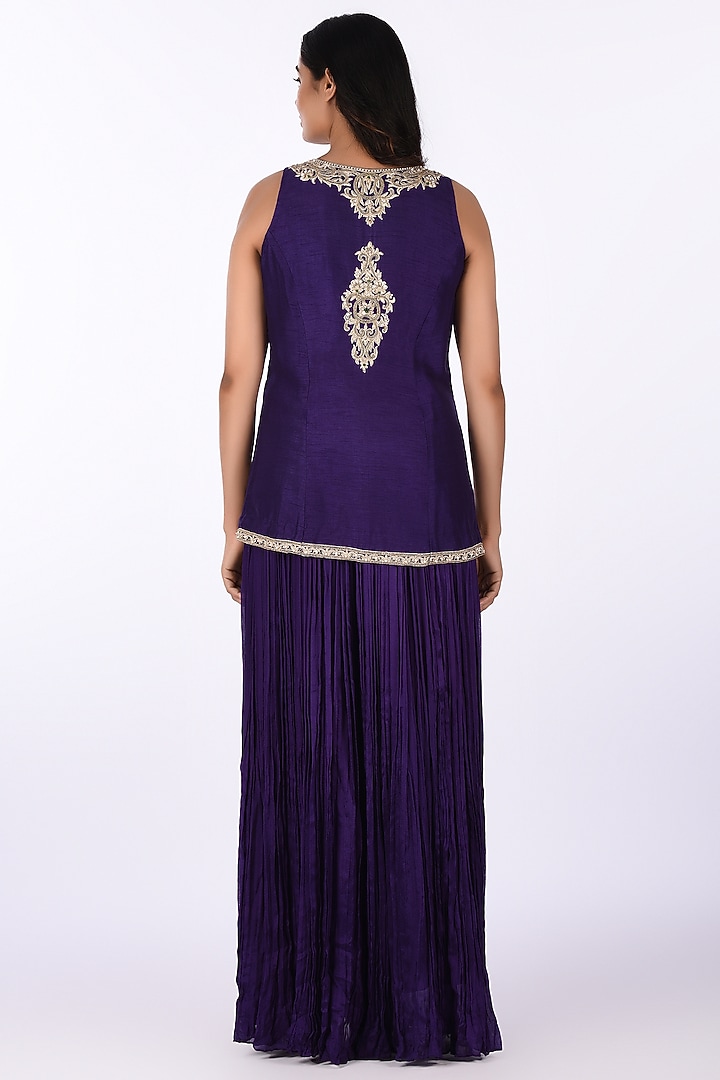 Purple Silk Blend Thread Embroidered Jacket Set by Isha & Anshul at Pernia's Pop Up Shop
