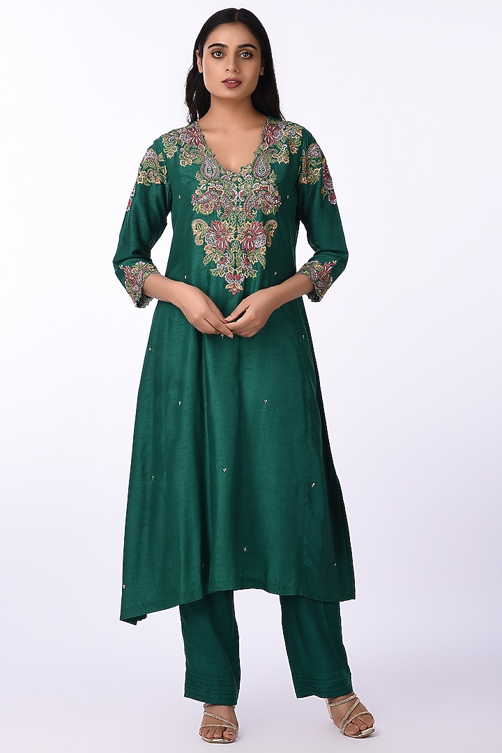 Emerald Green Raw Silk Thread Embroidered Kurta Set by Isha & Anshul at Pernia's Pop Up Shop