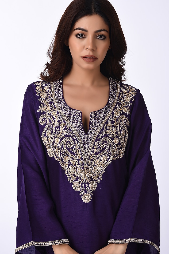 Purple Raw Silk Zari Thread Embroidered Kurta Set by Isha & Anshul at Pernia's Pop Up Shop
