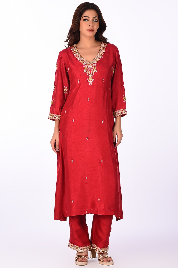 Red Silk Blend Thread Embroidered Kurta Set by Isha & Anshul at Pernia's Pop Up Shop