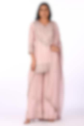 Peach Raw Silk Thread Hand Embroidered Kurta Set by Isha & Anshul at Pernia's Pop Up Shop