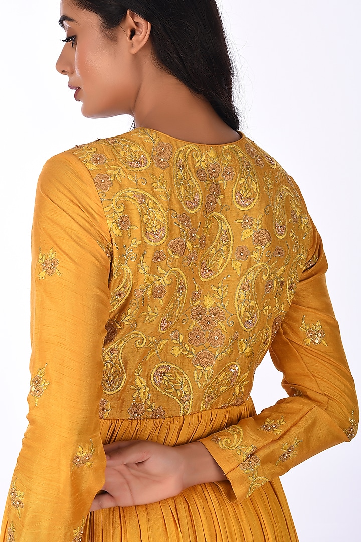 Yellow Crinkle Silk Blend Embroidered Wedding Anarkali Set by Isha & Anshul at Pernia's Pop Up Shop