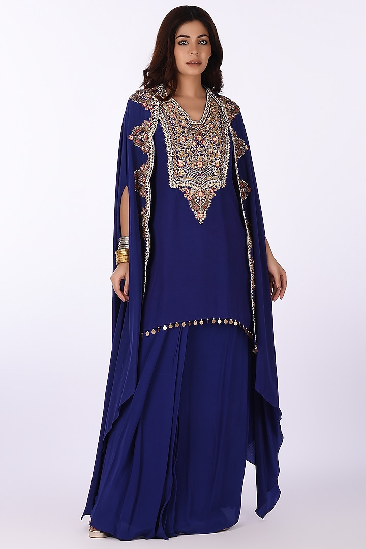 Purple Georgette Blend Embroidered Kurta Set by Isha & Anshul at Pernia's Pop Up Shop