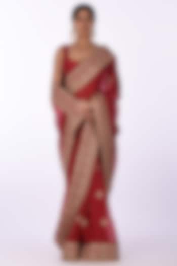 Red Organza Floral Embroidered Wedding Saree Set by Isha & Anshul at Pernia's Pop Up Shop