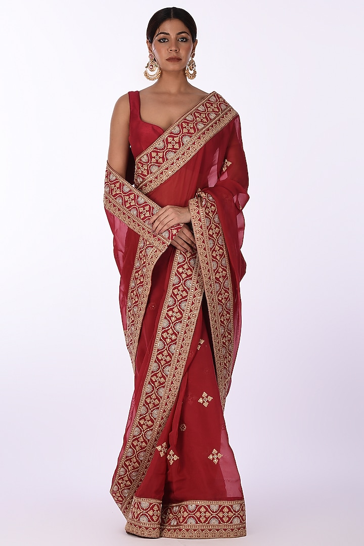 Red Organza Floral Embroidered Wedding Saree Set by Isha & Anshul at Pernia's Pop Up Shop