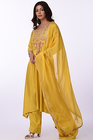 Yellow Raw Silk Thread Embroidered Kurta Set by Isha & Anshul