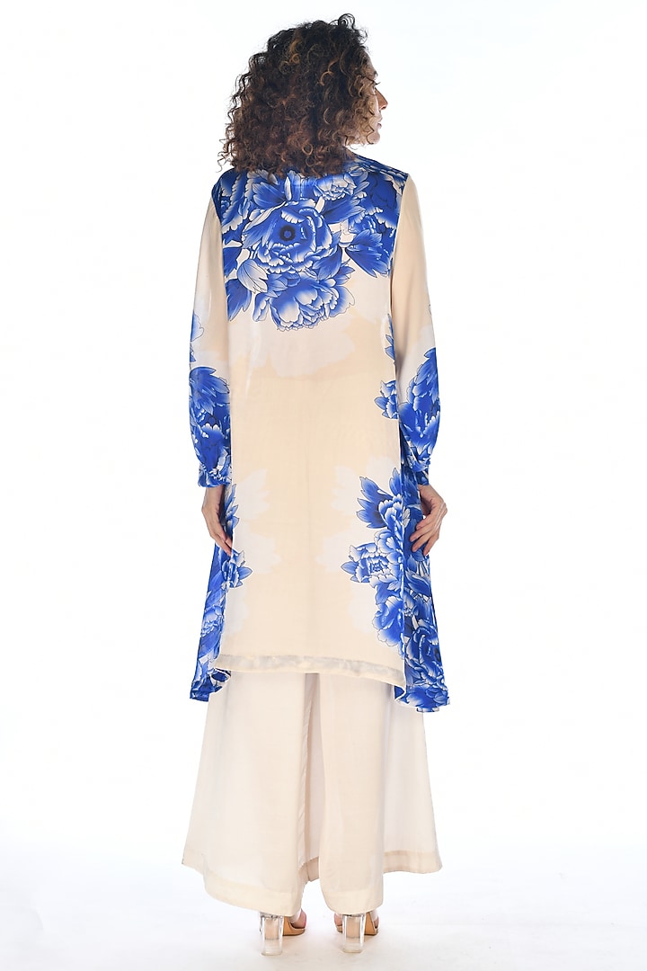 Off-White Satin Georgette Digital Printed Kurta Set by Isadaa by Rotna Dutt at Pernia's Pop Up Shop