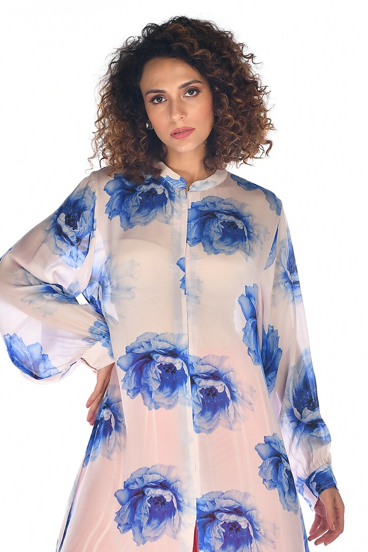 White Satin Georgette Digital Printed Kurta Set by Isadaa by Rotna Dutt at Pernia's Pop Up Shop