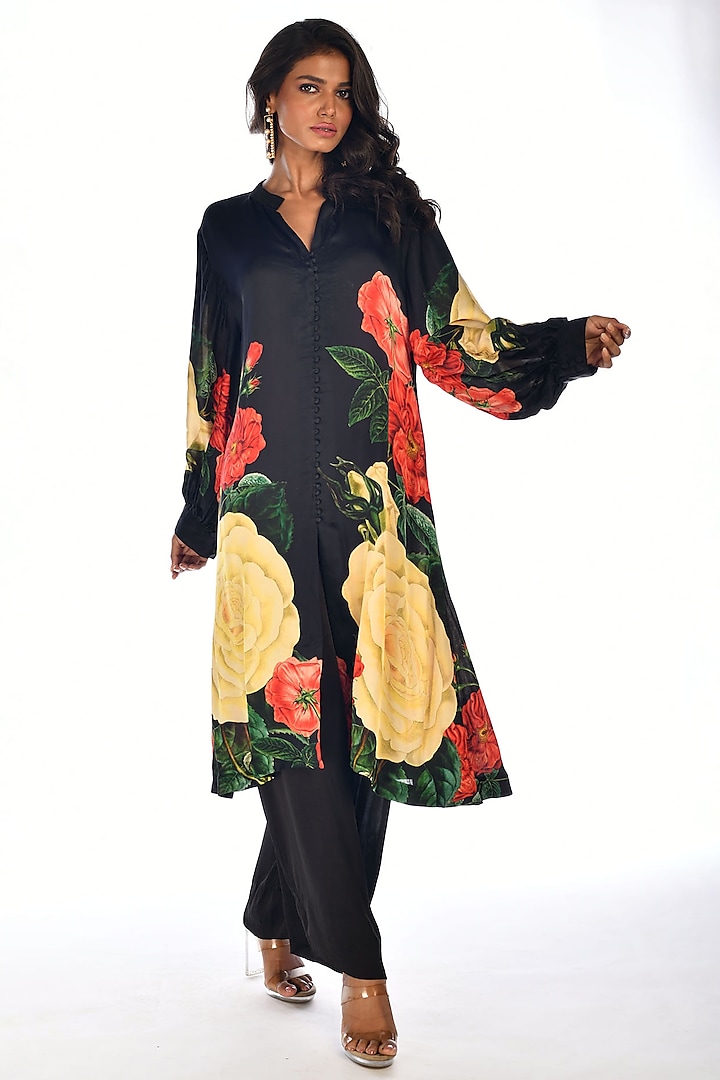 Black Satin Georgette Digital Printed Kurta Set by Isadaa by Rotna Dutt at Pernia's Pop Up Shop