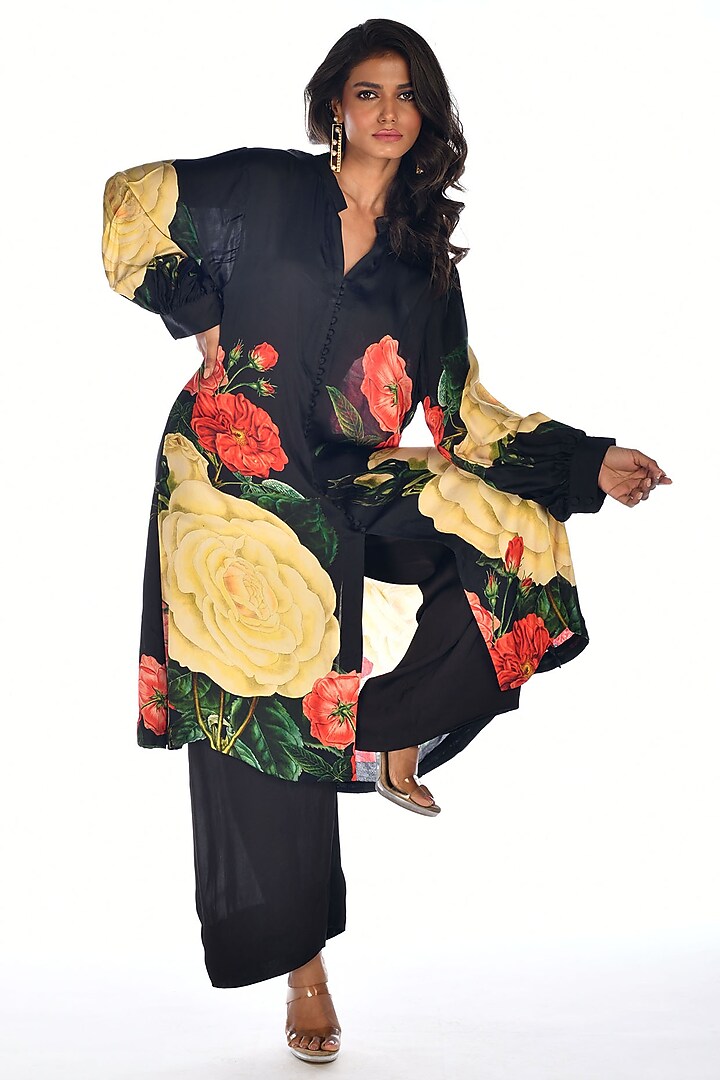 Black Satin Georgette Digital Printed Kurta Set by Isadaa by Rotna Dutt at Pernia's Pop Up Shop