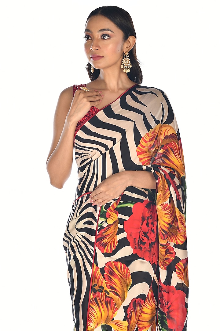 Off-White Satin Organza Digital Floral Printed Party Wear Saree Set by Isadaa by Rotna Dutt at Pernia's Pop Up Shop