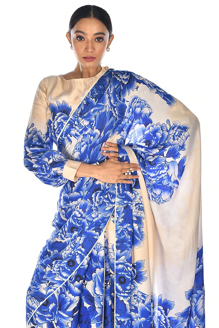 Off-White Satin Georgette Digital Printed Party Wear Saree Set by Isadaa by Rotna Dutt at Pernia's Pop Up Shop