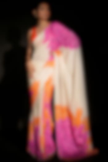 Off-White Satin Georgette Digital Printed Saree Set by Isadaa by Rotna Dutt at Pernia's Pop Up Shop