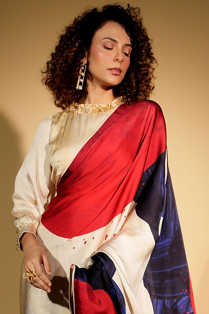 Off-White Satin Georgette Digital Printed Party Wear Saree Set by Isadaa by Rotna Dutt at Pernia's Pop Up Shop
