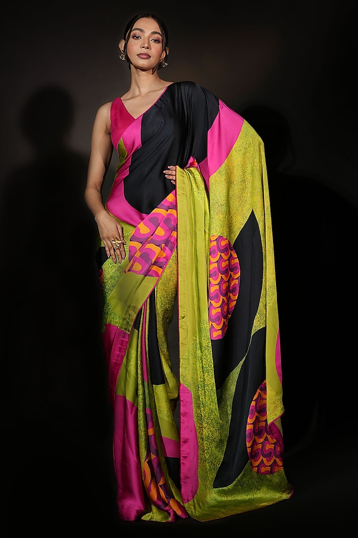 Green Satin Georgette Digital Printed Saree Set by Isadaa by Rotna Dutt at Pernia's Pop Up Shop